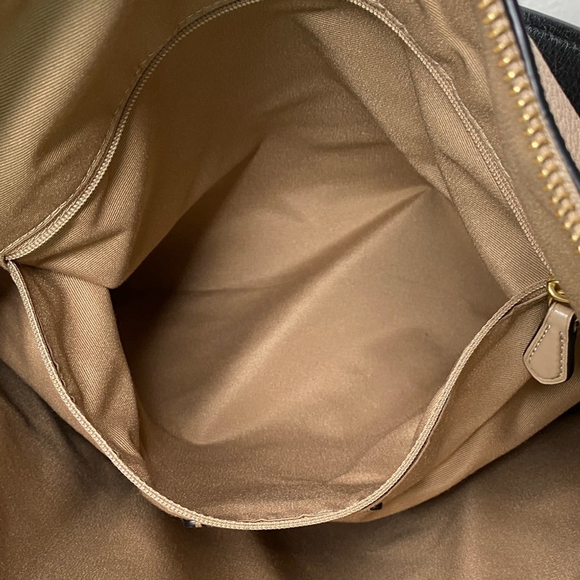 Coach Marlon Hobo Shoulder Bag Colorblock Whipstitch Tan & Cream Leather #91156 - Picture 7 of 12